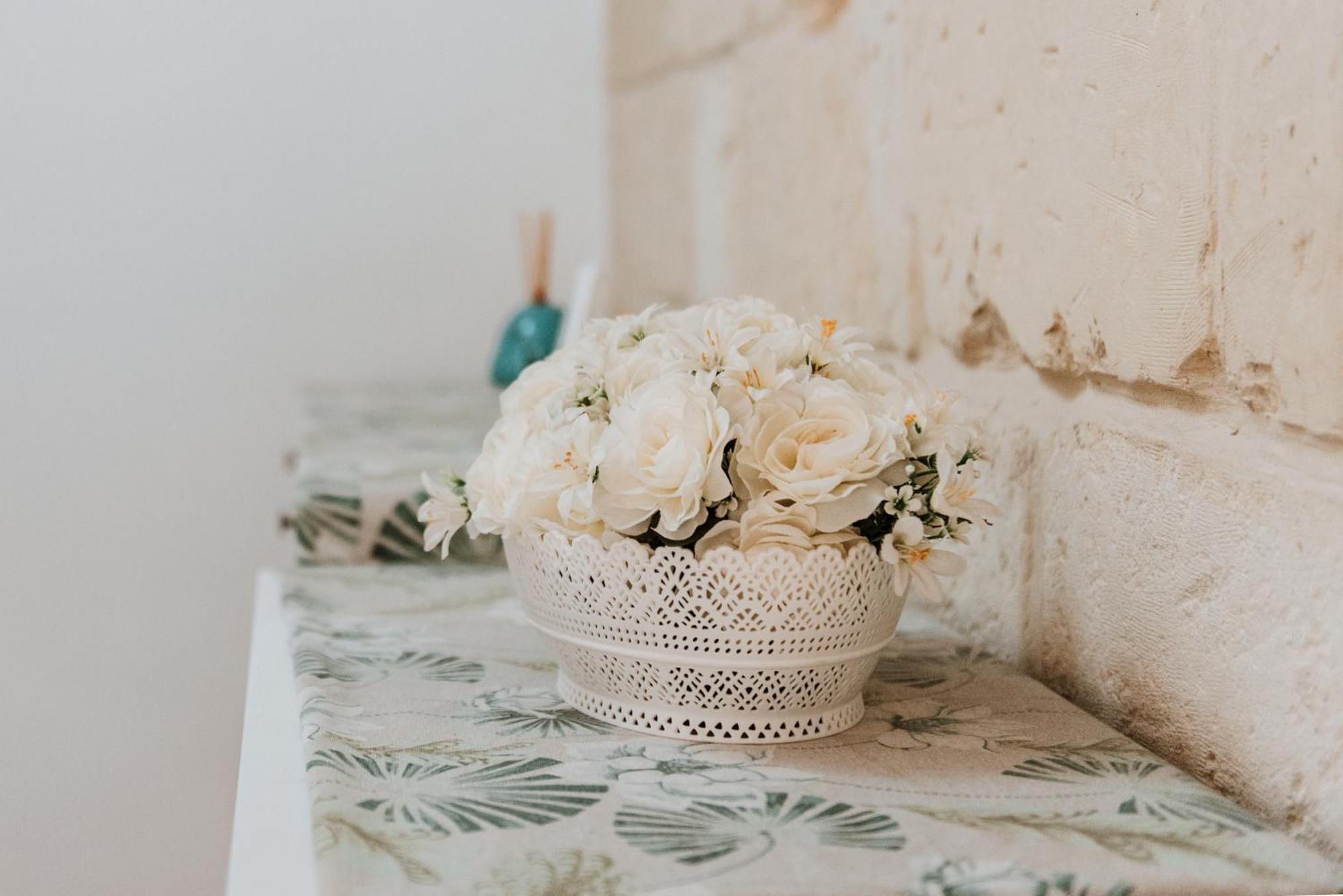 Terrae Hydrunti Bed & Breakfast Lecce Bagian luar foto