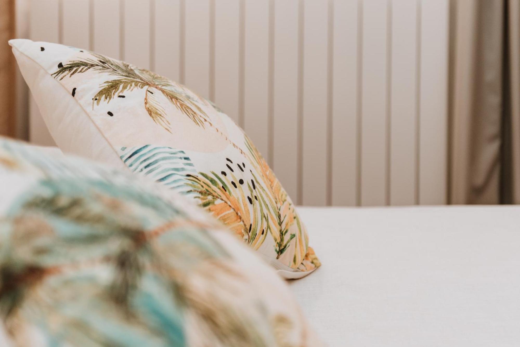 Terrae Hydrunti Bed & Breakfast Lecce Bagian luar foto