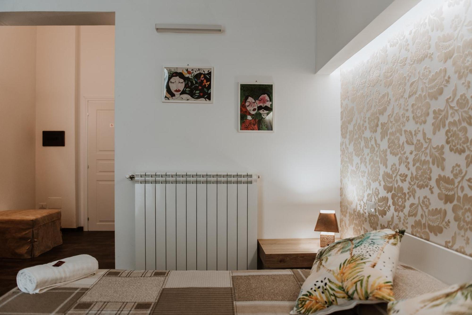 Terrae Hydrunti Bed & Breakfast Lecce Bagian luar foto