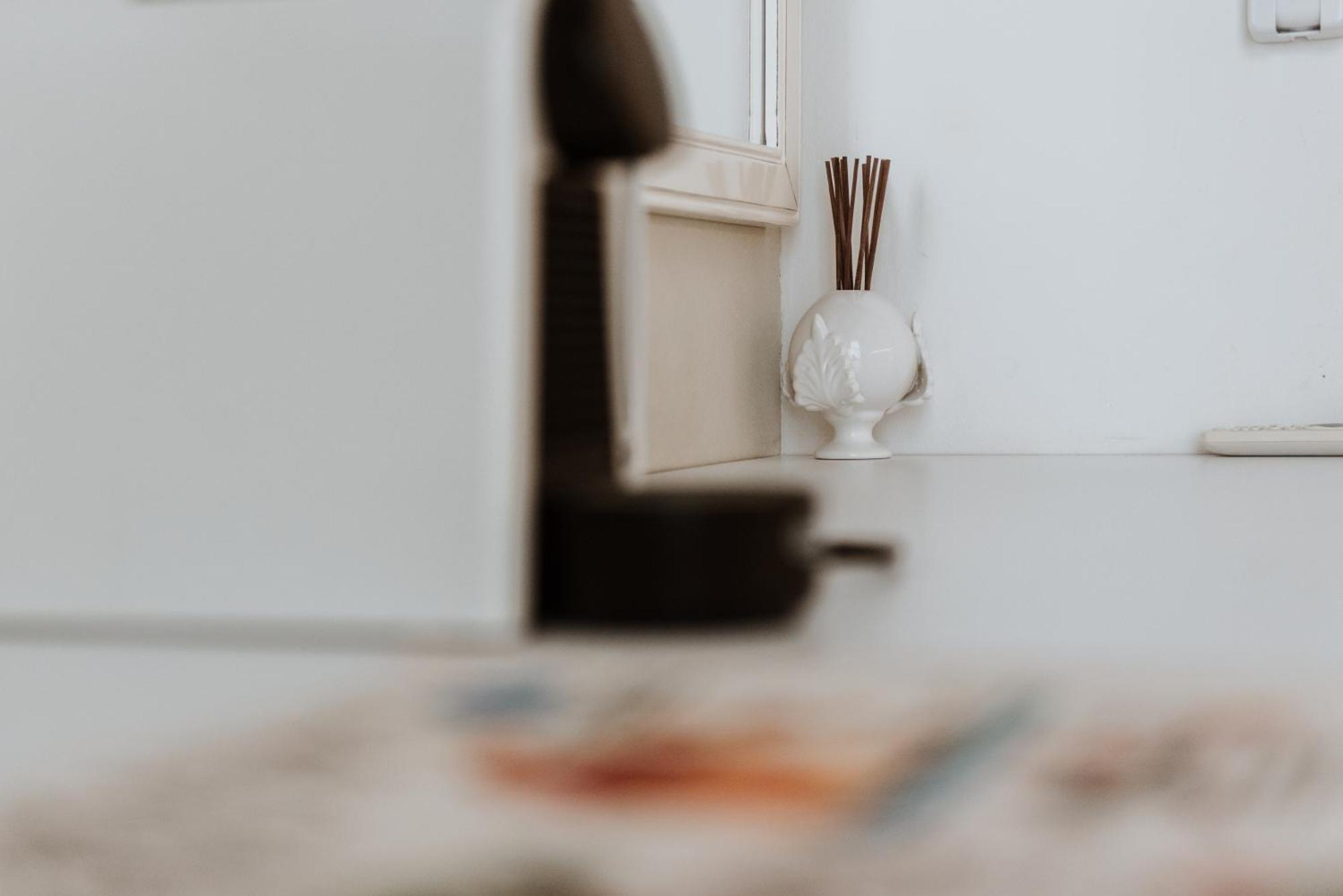 Terrae Hydrunti Bed & Breakfast Lecce Bagian luar foto