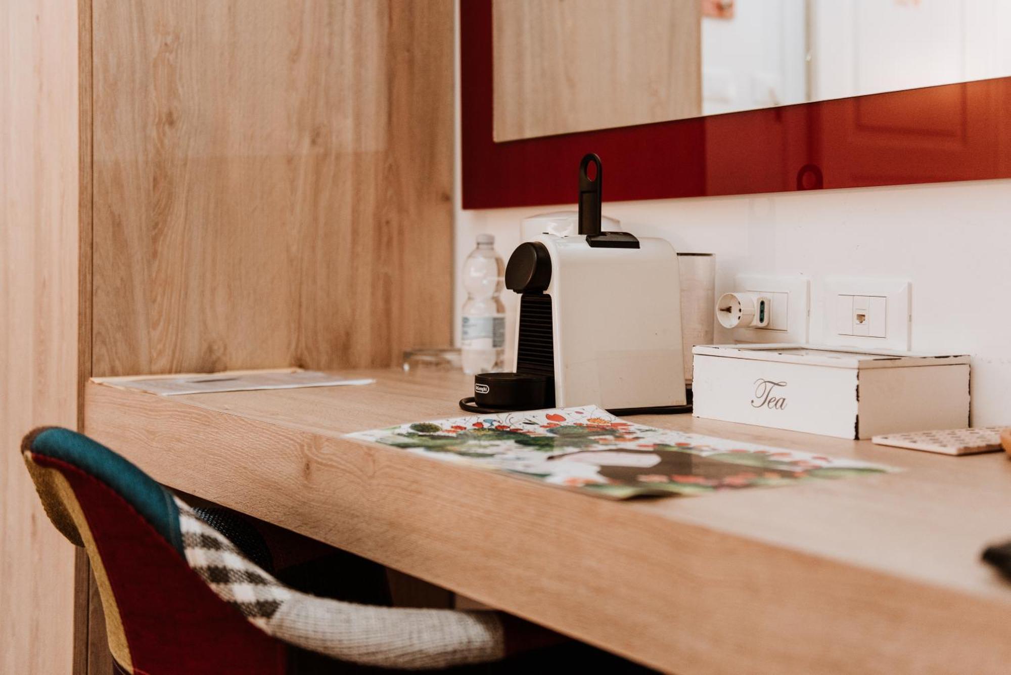 Terrae Hydrunti Bed & Breakfast Lecce Bagian luar foto