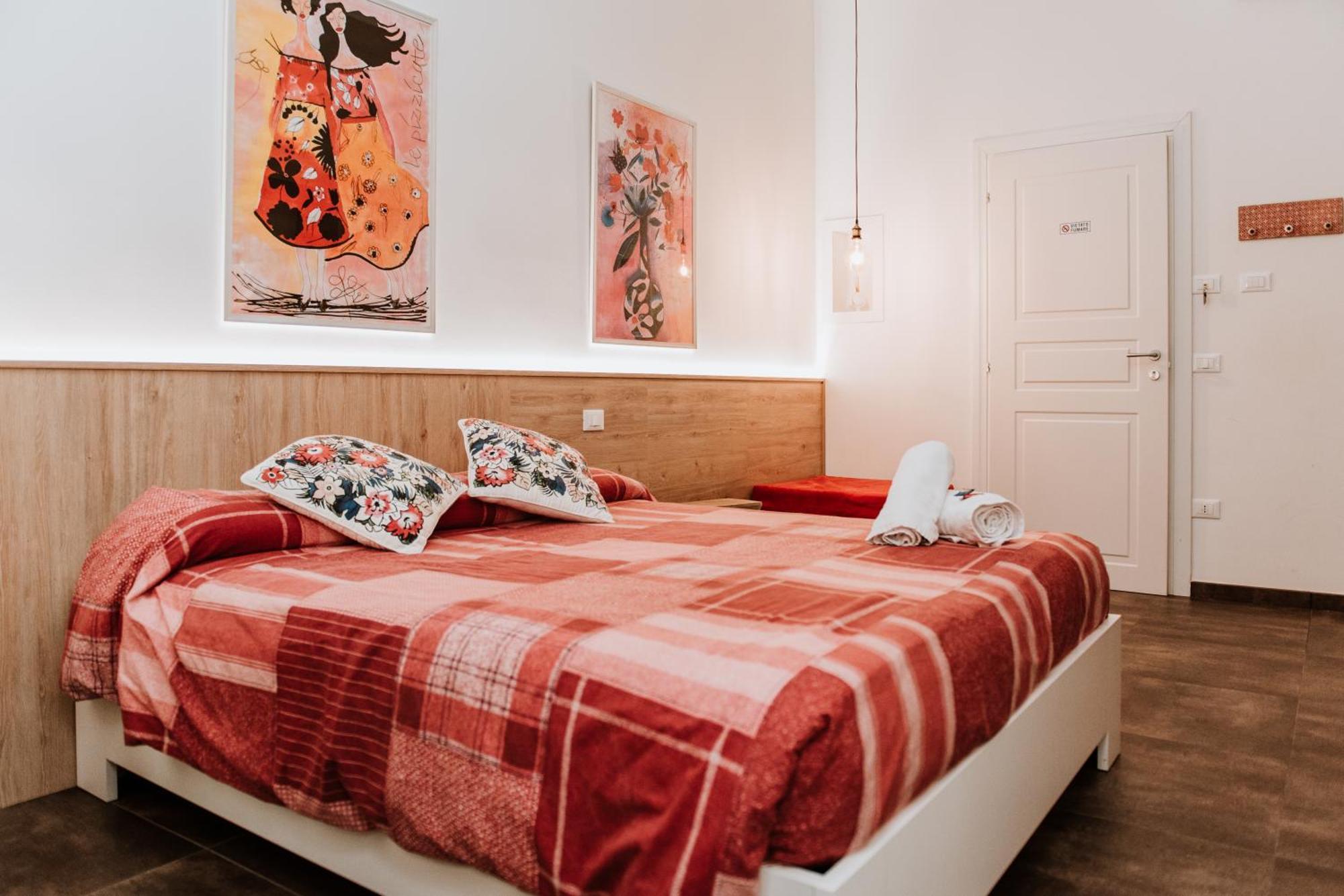 Terrae Hydrunti Bed & Breakfast Lecce Bagian luar foto