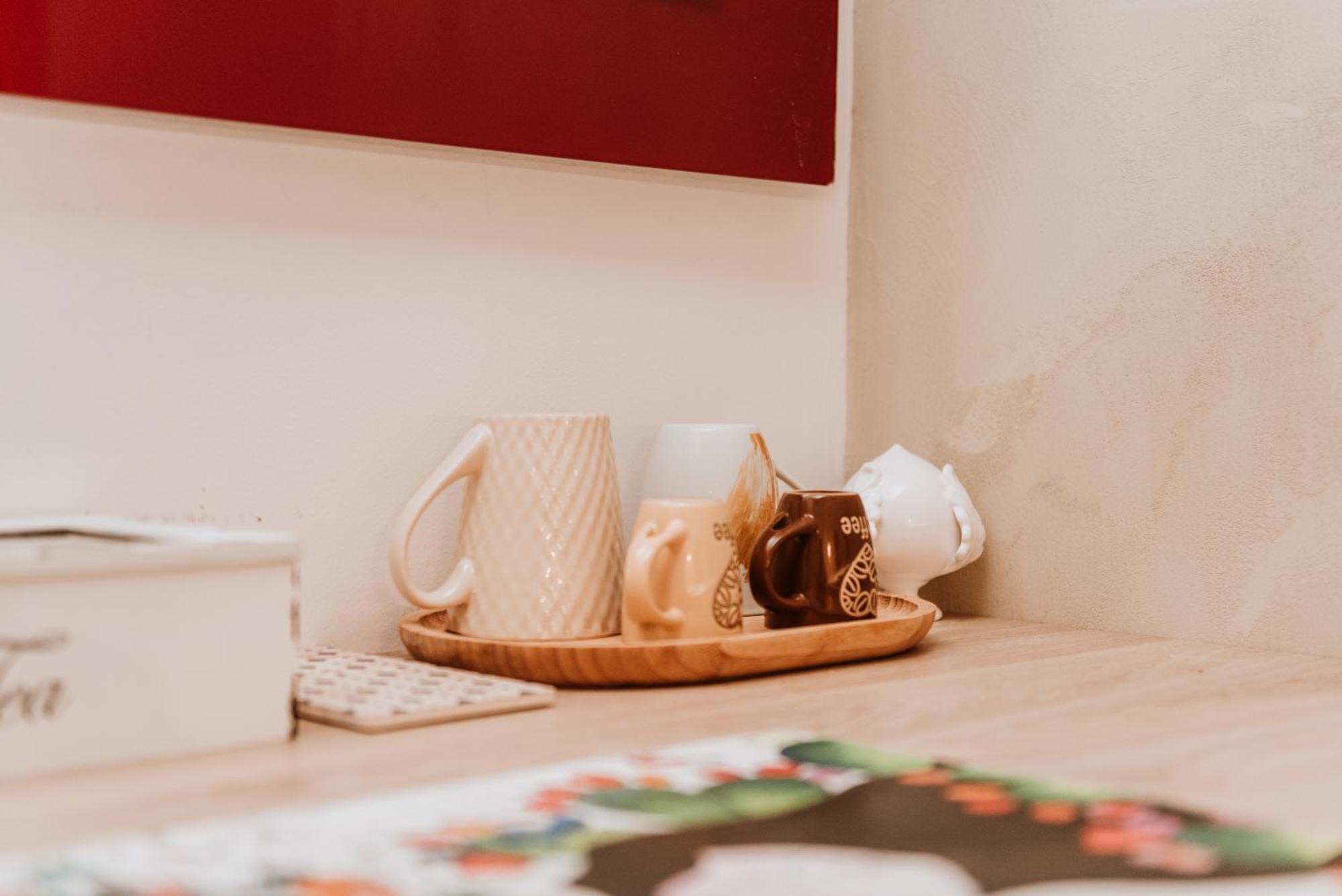 Terrae Hydrunti Bed & Breakfast Lecce Bagian luar foto